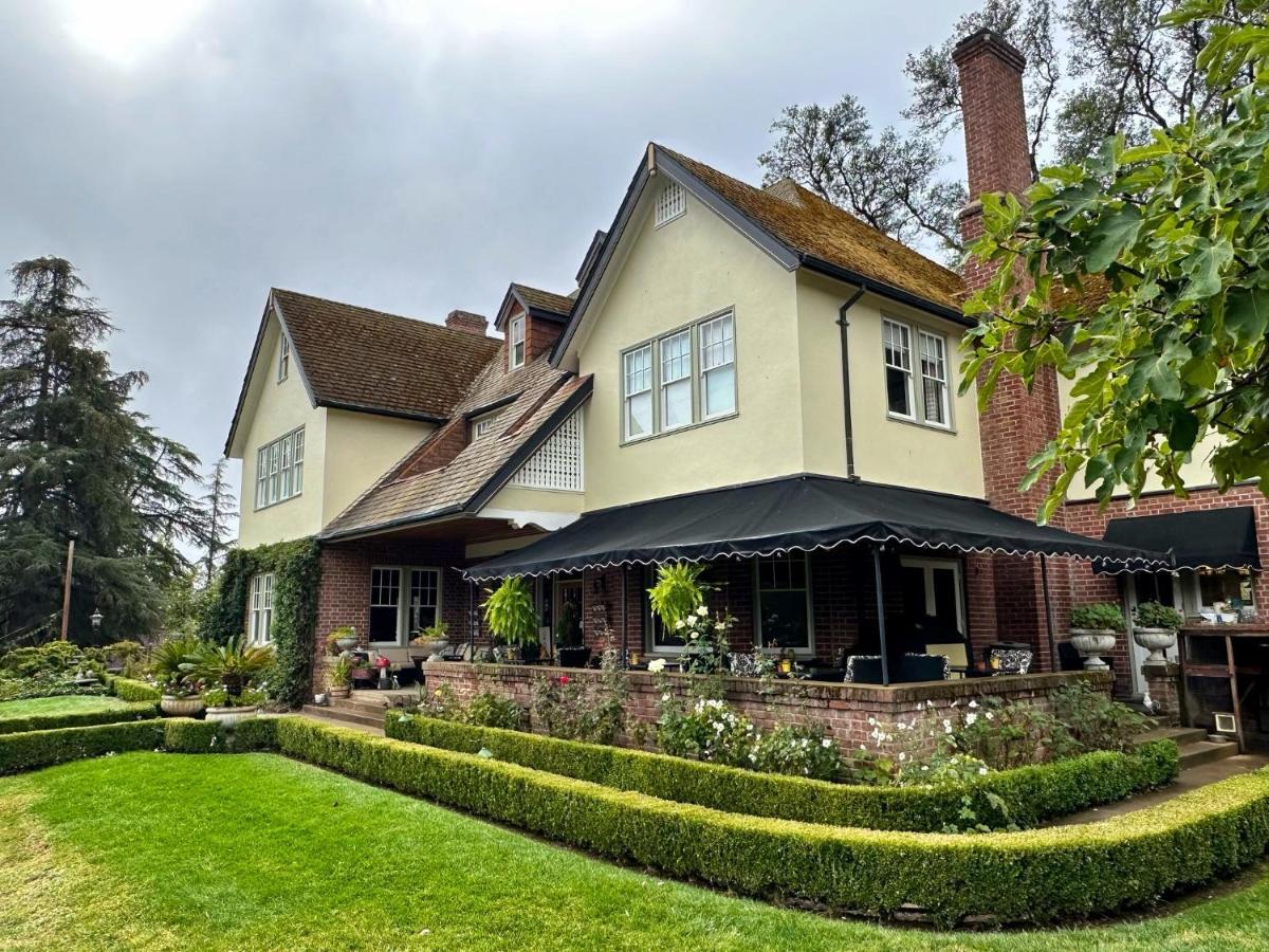 The Inn On Knowles Hill Bed & Breakfast Hotel Sonora Exterior photo