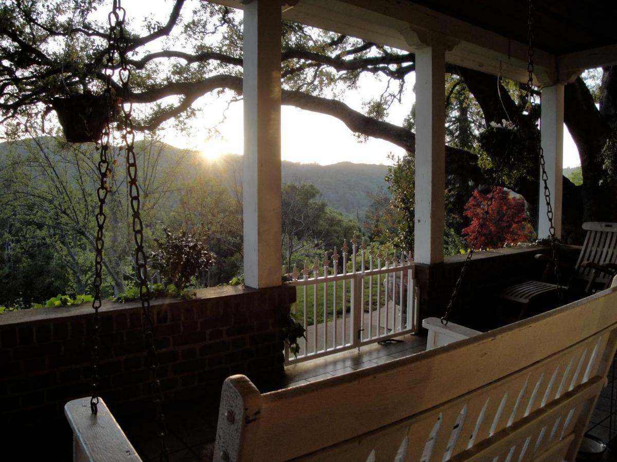 The Inn On Knowles Hill Bed & Breakfast Hotel Sonora Exterior photo